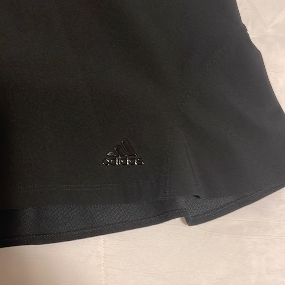 Adidas skort size small - Picture 2 of 5